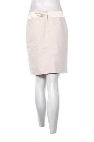 Пола Orsay, Размер M, Цвят Екрю, Цена 5,11 €