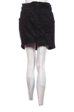 Пола Promod, Размер M, Цвят Черен, Цена 2,04 €