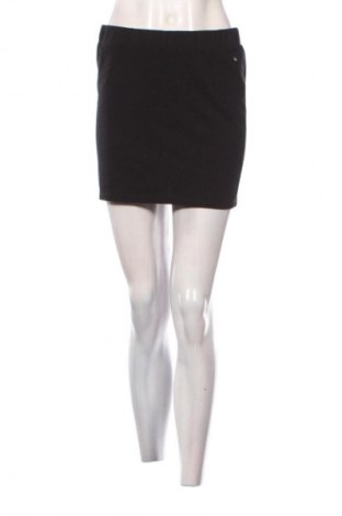 Пола Q/S by S.Oliver, Размер S, Цвят Черен, Цена 19,42 €