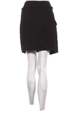 Пола Riccovero, Размер XS, Цвят Черен, Цена 2,04 €