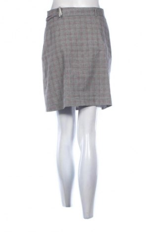 Пола Unbranded, Размер S, Цвят Многоцветен, Цена 3,57 €