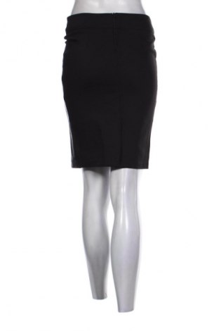 Пола Unbranded, Размер S, Цвят Черен, Цена 4,09 €