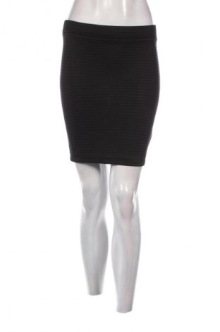 Пола Wow, Размер S, Цвят Черен, Цена 2,04 €