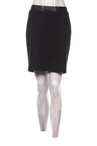 Fustă Yessica, Mărime M, Culoare Negru, Preț 10,99 Lei