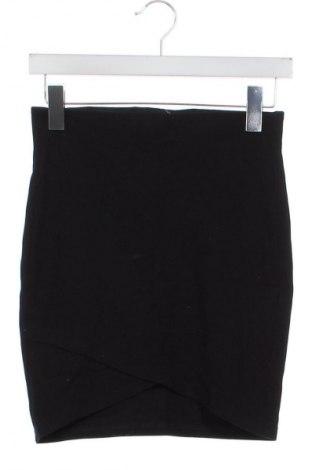 Szoknya Yfl Reserved, Méret XS, Szín Fekete, Ár 679 Ft
