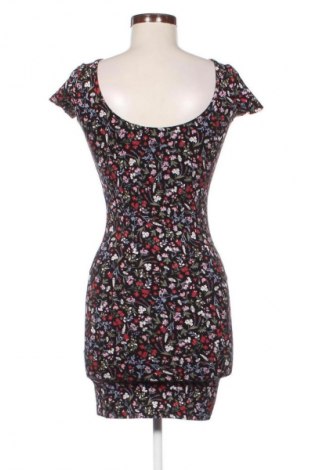 Kleid Clockhouse, Größe S, Farbe Mehrfarbig, Preis 5,00 €