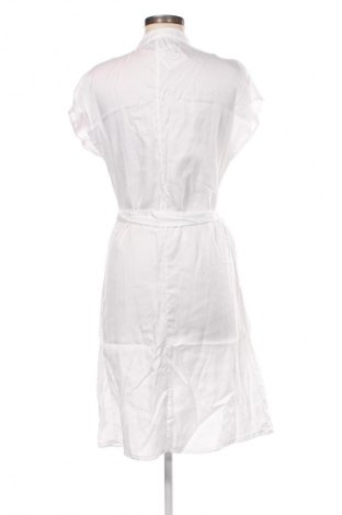 Kleid Esmara, Größe M, Farbe Weiß, Preis € 8,99