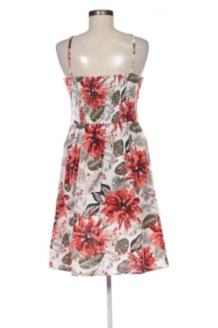 Kleid Esmara, Größe M, Farbe Mehrfarbig, Preis 7,99 €