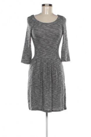 Kleid Esprit, Größe XS, Farbe Grau, Preis 3,99 €
