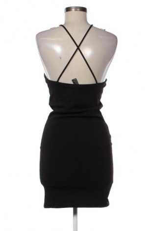 Ruha Forever 21, Méret M, Szín Fekete, Ár 2 899 Ft