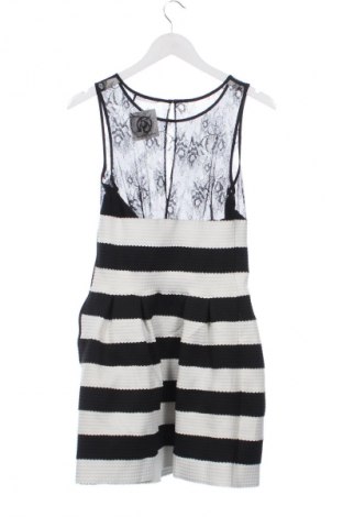 Rochie Guess, Mărime M, Culoare Multicolor, Preț 113,99 Lei