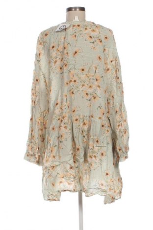 Рокля H&M, Размер XL, Цвят Многоцветен, Цена 3,57 €