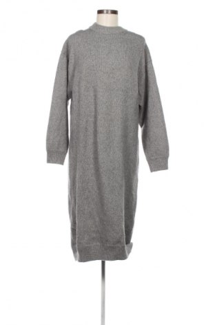 Rochie H&M, Mărime S, Culoare Gri, Preț 79,99 Lei