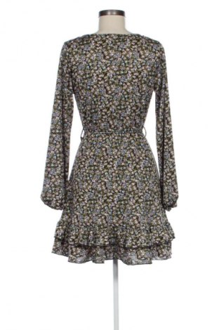 Kleid House, Größe M, Farbe Mehrfarbig, Preis € 5,99