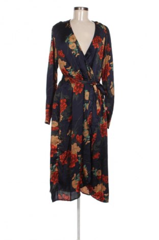 Kleid Ichi, Größe M, Farbe Mehrfarbig, Preis € 15,99, #133420064