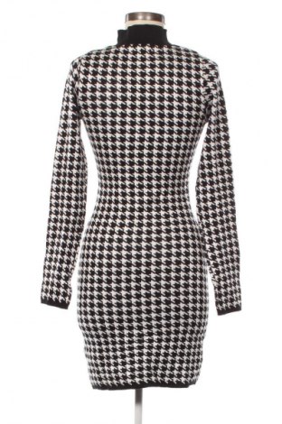 Sukienka Jolie & Joy by fct with love, Rozmiar M, Kolor Kolorowy, Cena 38,99 zł