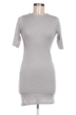 Ruha Lager 157, Méret S, Szín Szürke, Ár 979 Ft