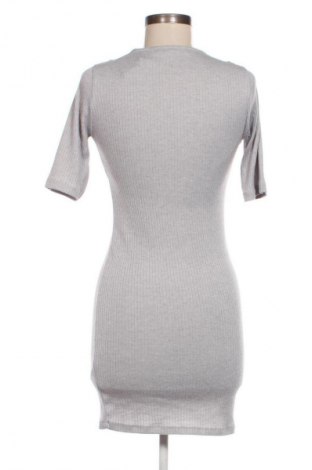 Ruha Lager 157, Méret S, Szín Szürke, Ár 979 Ft