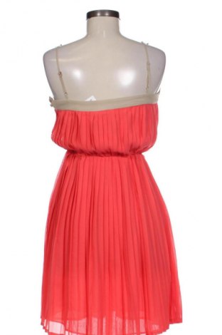 Šaty  Mango, Veľkosť XS, Farba Červená, Cena  4,95 €