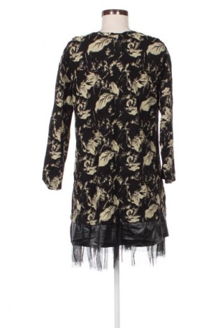 Kleid New Look, Größe M, Farbe Mehrfarbig, Preis 7,87 €