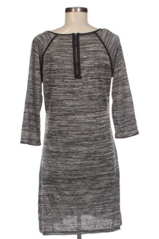 Kleid Paprika, Größe L, Farbe Mehrfarbig, Preis 3,99 €