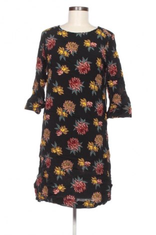 Kleid Pieces, Größe M, Farbe Mehrfarbig, Preis 1,99 €