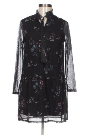 Kleid Reserved, Größe S, Farbe Mehrfarbig, Preis 3,99 €