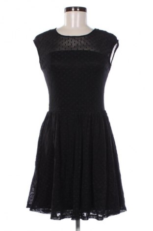 Ruha Reserved, Méret M, Szín Fekete, Ár 2 919 Ft