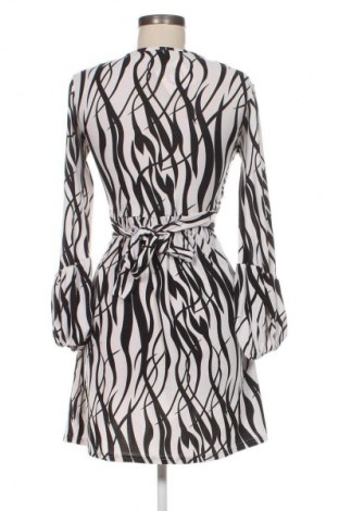 Šaty  Revolution, Velikost M, Barva Vícebarevné, Cena  139,00 Kč