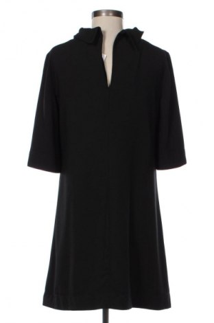 Ruha River Island, Méret M, Szín Fekete, Ár 5 140 Ft