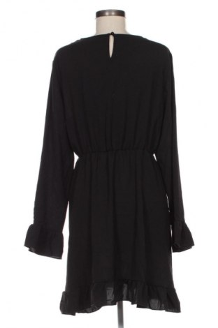 Kleid SHEIN, Größe M, Farbe Schwarz, Preis 2,99 €