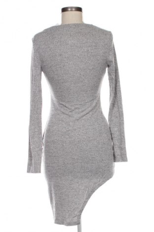 Kleid SHEIN, Größe S, Farbe Grau, Preis 3,99 €