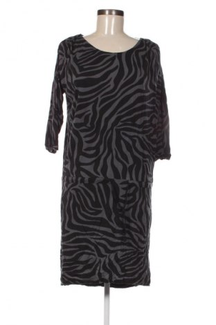 Kleid Saint Tropez, Größe S, Farbe Mehrfarbig, Preis 3,99 €