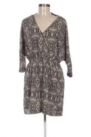 Kleid Sfera, Größe M, Farbe Mehrfarbig, Preis 3,99 €