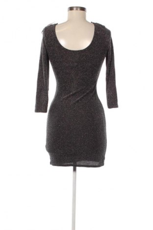 Kleid Sisters Point, Größe S, Farbe Mehrfarbig, Preis 3,99 €