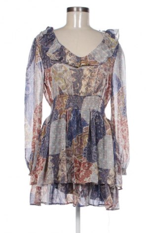 Ruha SoBe, Méret L, Szín Sokszínű, Ár 2 000 Ft