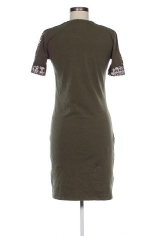 Рокля Superdry, Размер M, Цвят Зелен, Цена 11,24 €