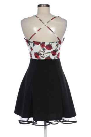 Ruha Unbranded, Méret S, Szín Sokszínű, Ár 4 000 Ft