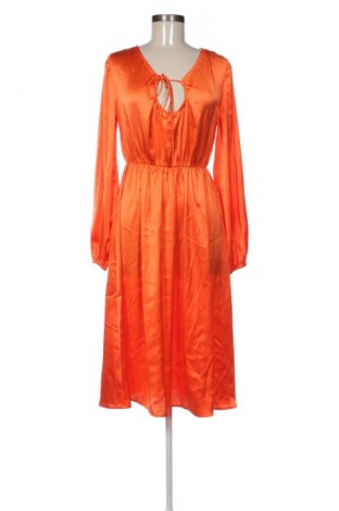 Рокля VILA, Размер S, Цвят Оранжев, Цена 24,03 €