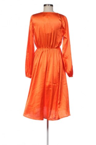 Рокля VILA, Размер S, Цвят Оранжев, Цена 24,03 €