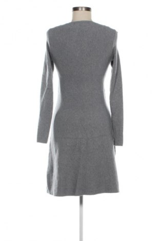 Kleid Vero Moda, Größe XS, Farbe Grau, Preis € 4,99