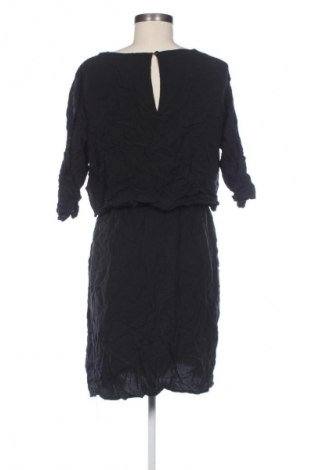 Ruha Vero Moda, Méret XL, Szín Fekete, Ár 4 500 Ft