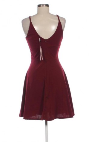 Šaty  Wal G, Velikost M, Barva Červená, Cena  579,00 Kč