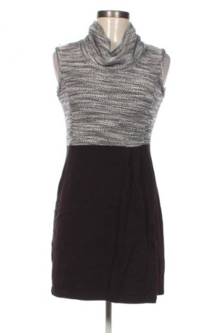 Sukienka Zero, Rozmiar M, Kolor Kolorowy, Cena 10,99 zł