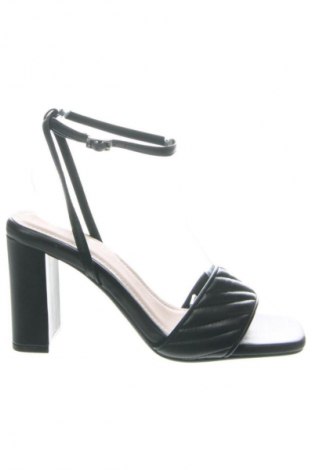 Sandále S.Oliver, Veľkosť 39, Farba Čierna, Cena  19,95 €