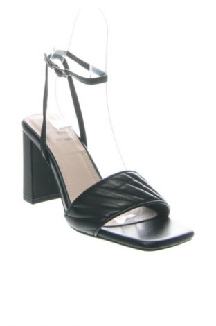 Sandále S.Oliver, Veľkosť 39, Farba Čierna, Cena  19,95 €