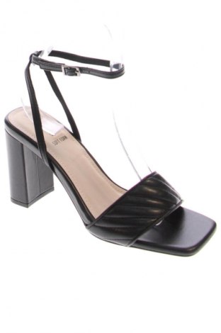 Sandále S.Oliver, Veľkosť 39, Farba Čierna, Cena  19,95 €