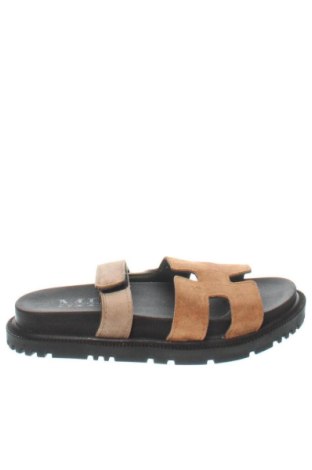 Papucs Unbranded, Méret 37, Szín Sokszínű, Ár 9 220 Ft, #137775904