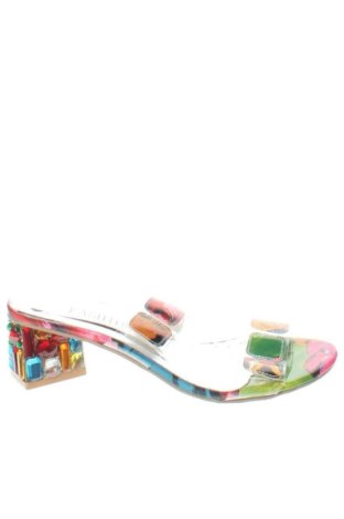 Papuci Unbranded, Mărime 41, Culoare Multicolor, Preț 136,48 Lei, #137787229