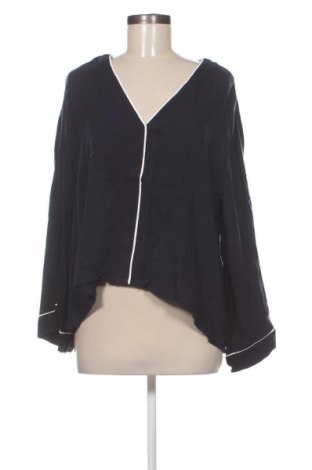 Bluză de femei F&F, Mărime M, Culoare Albastru, Preț 83,30 Lei, #137763532